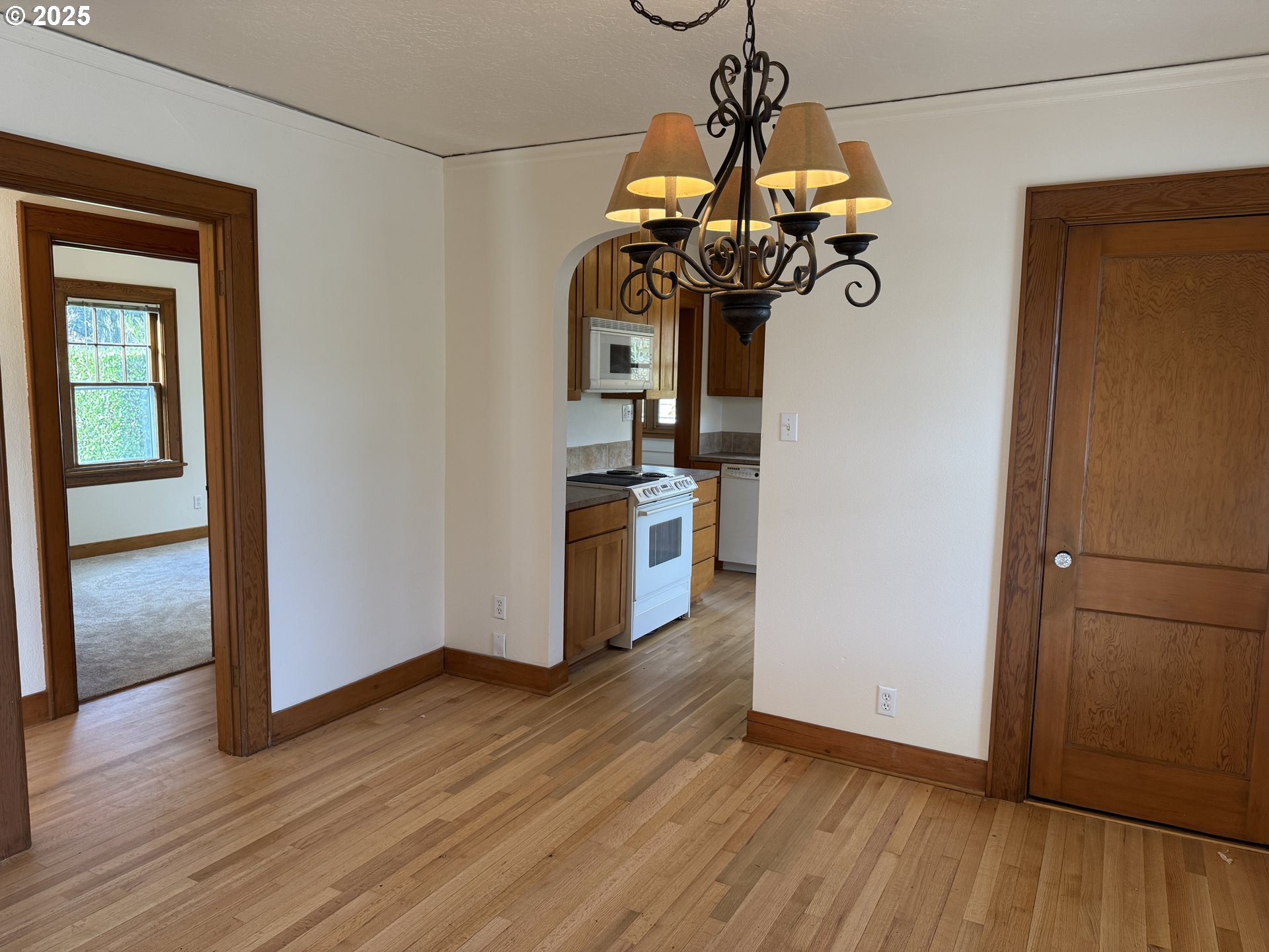 480 River Road Eugene, OR 97404 - Photo 11 of 40