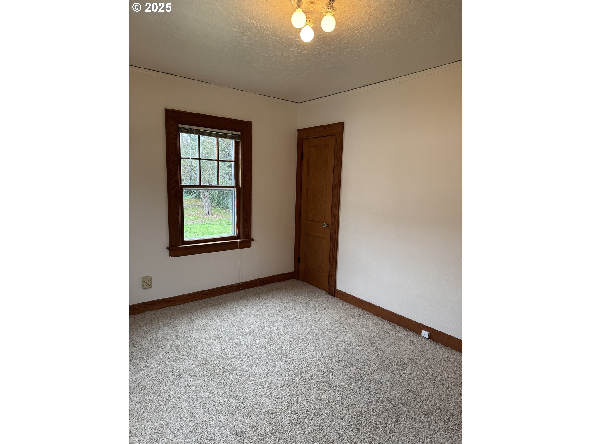 480 River Road Eugene, OR 97404 - Photo 26 of 40