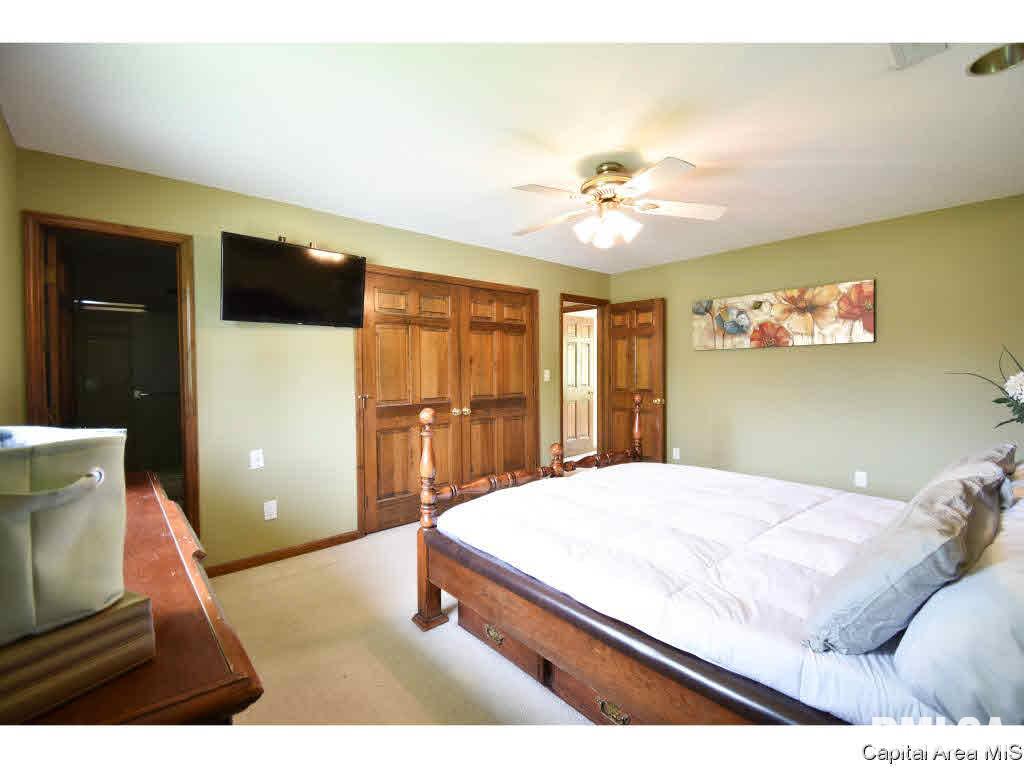 28 Crusaders Road Springfield, IL 62704 - Photo 20 of 25