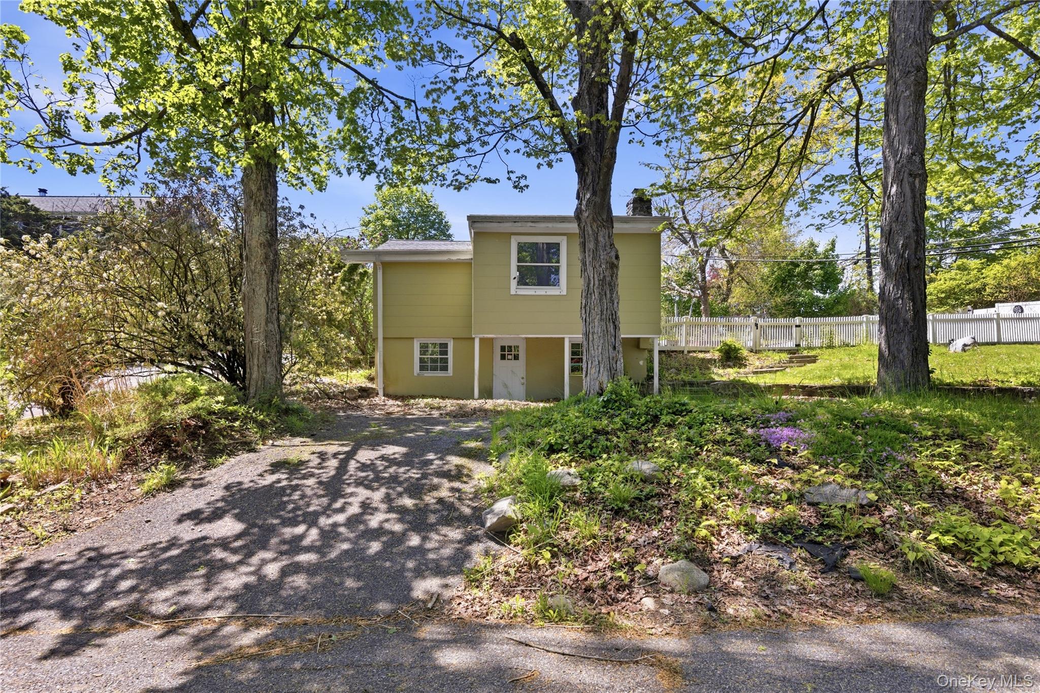 2 Springdale Road Yorktown Heights, NY 10598 - Photo 4 of 16