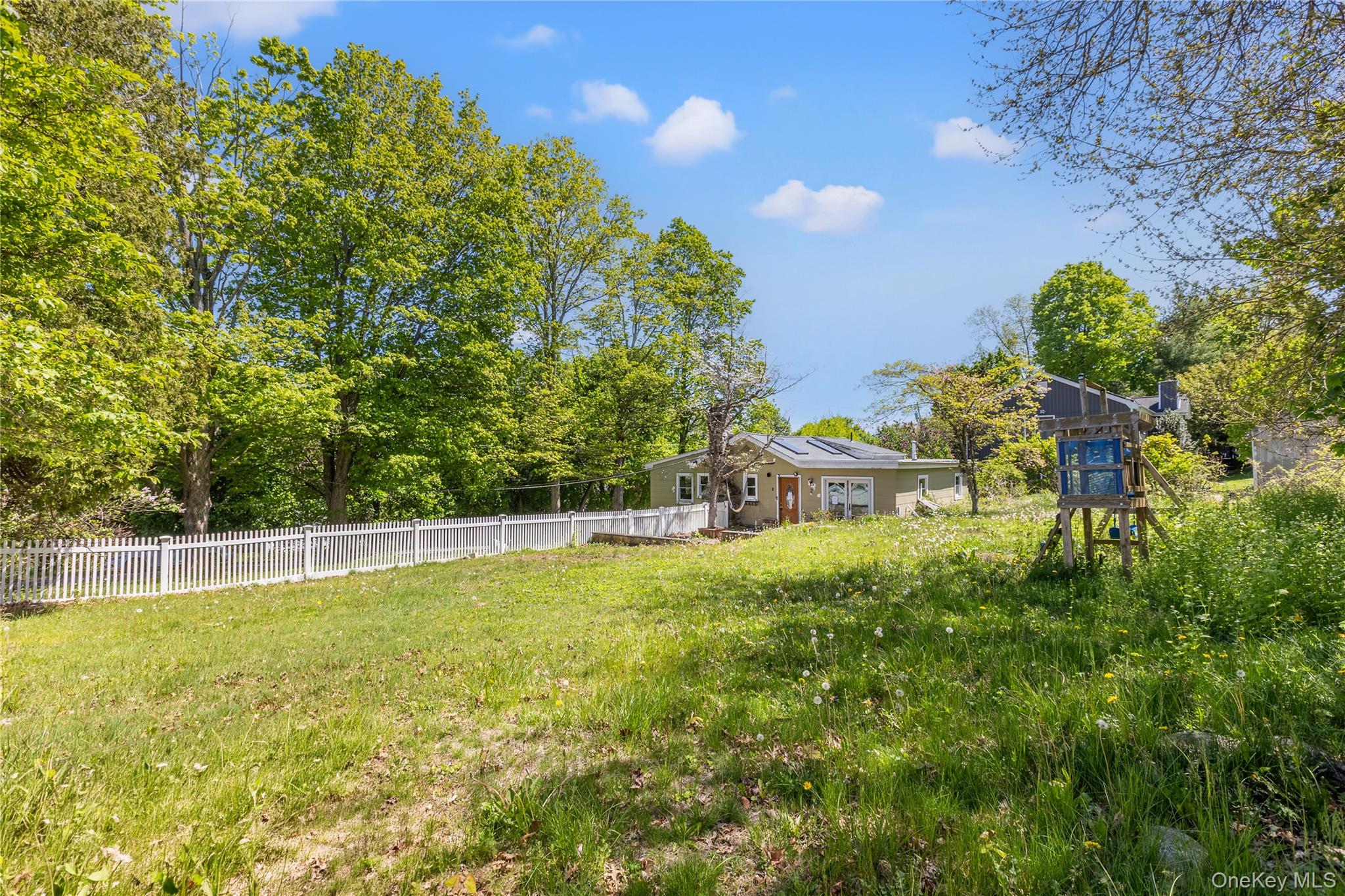 2 Springdale Road Yorktown Heights, NY 10598 - Photo 10 of 16