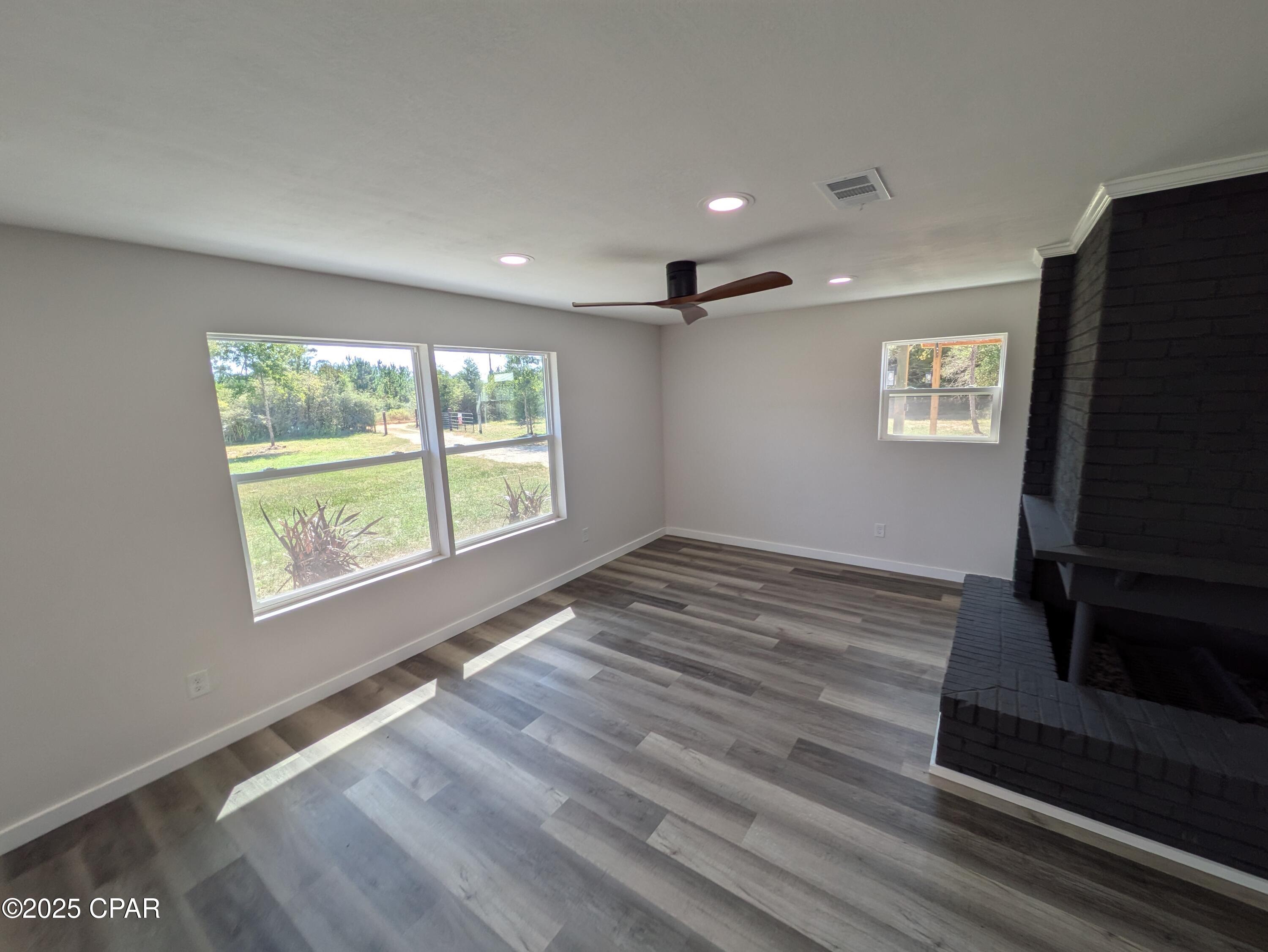 4308 Singer Road Youngstown, FL 32466 - Photo 14 of 44 Gallery Image 14