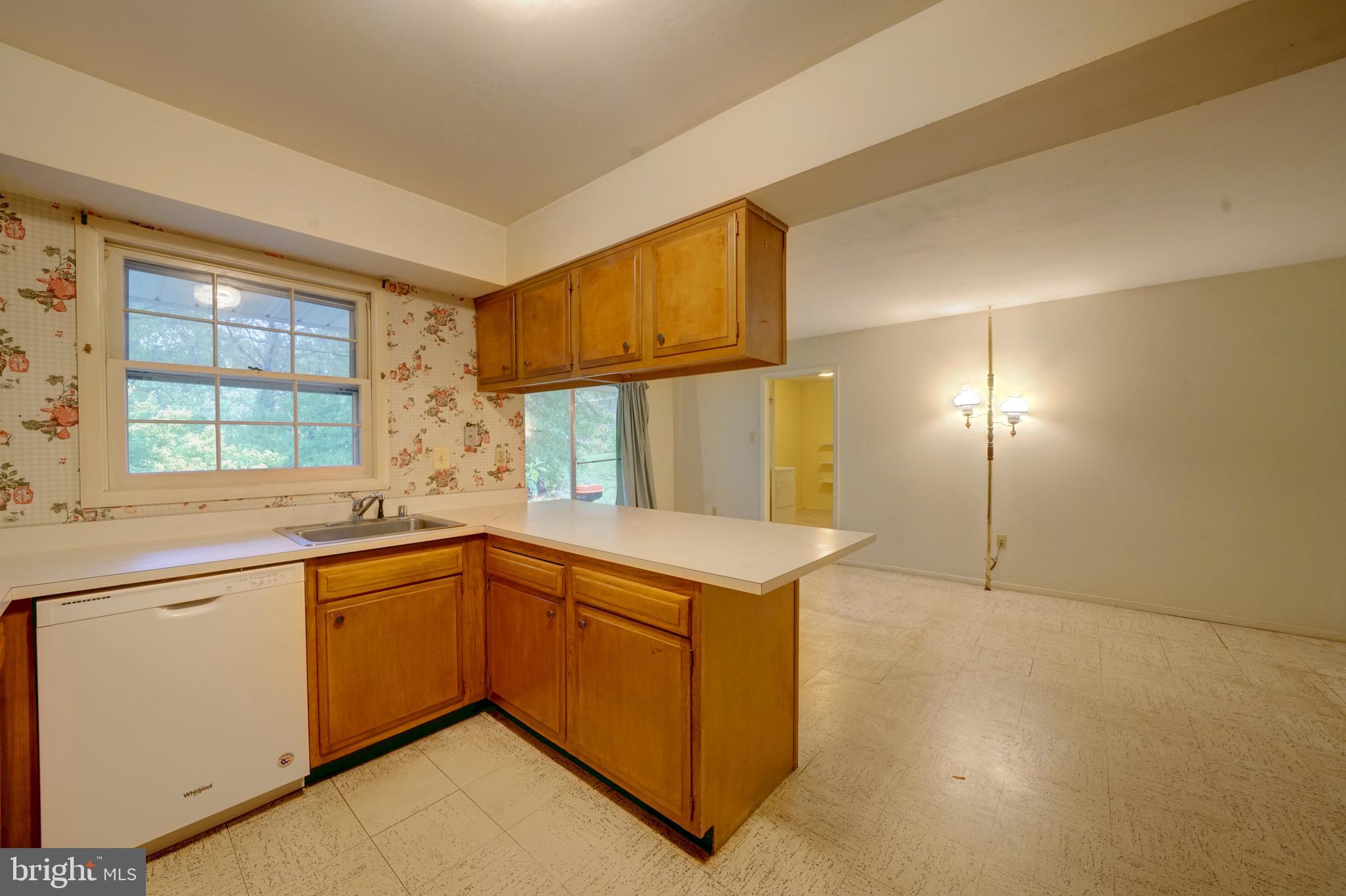 12310 Shadetree Lane Laurel, MD 20708 - Photo 18 of 54