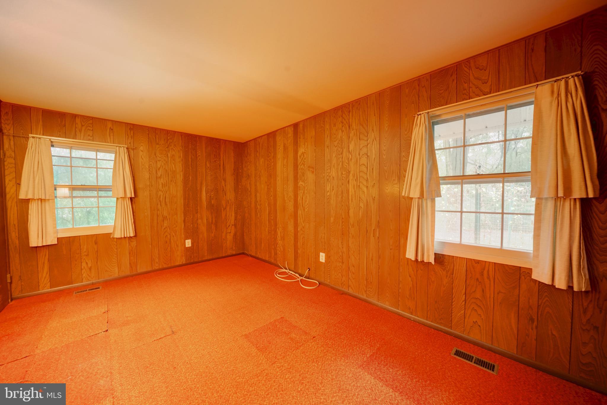 12310 Shadetree Lane Laurel, MD 20708 - Photo 30 of 54 Den or 5th bedroom in the rear