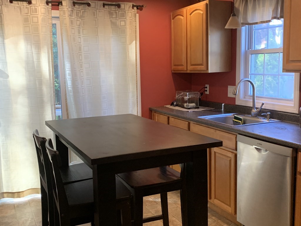 5 Birch Road Halifax, MA 02338 - Photo 8 of 29 Gallery Image 8