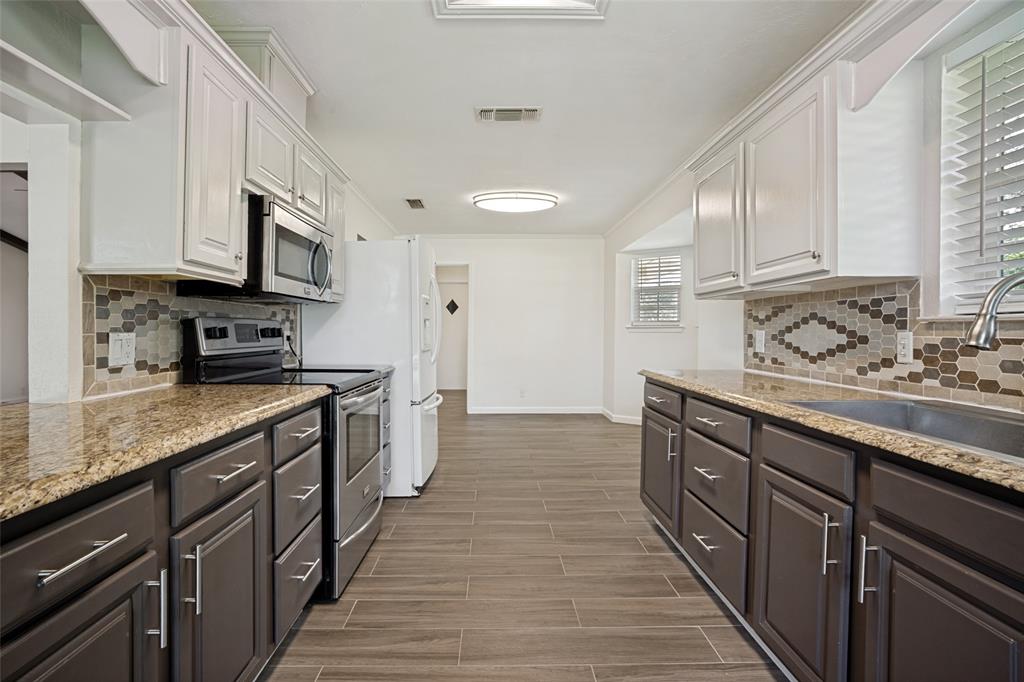 6355 Starnes Road Watauga, TX 76148 - Photo 10 of 25