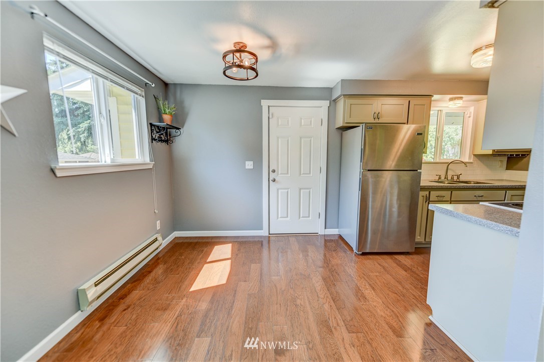5007 236th Place Southeast Bothell, WA 98021 - Photo 8 of 20