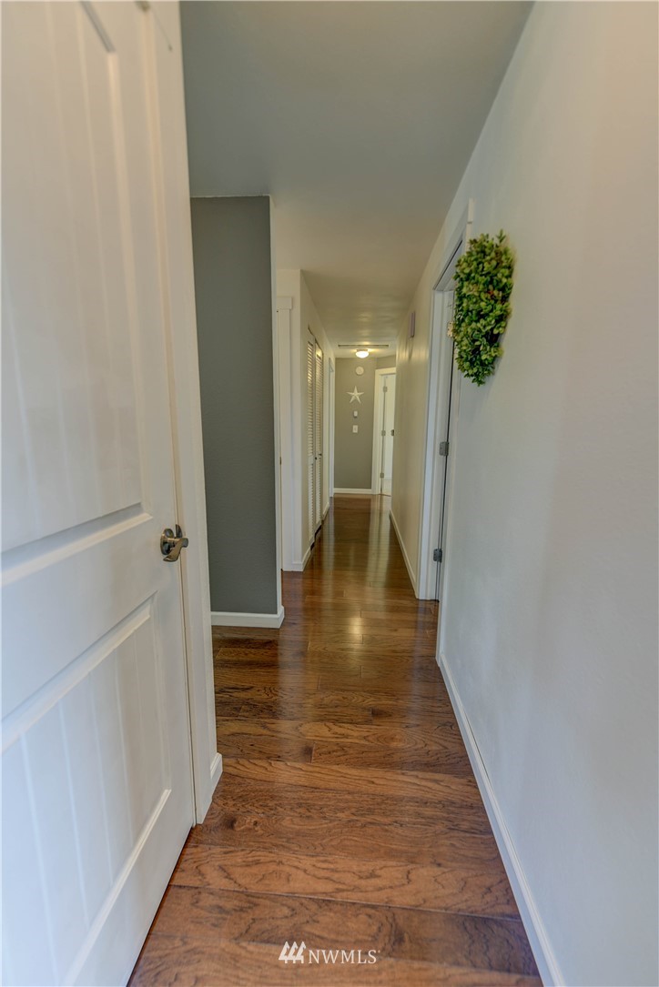 5007 236th Place Southeast Bothell, WA 98021 - Photo 9 of 20