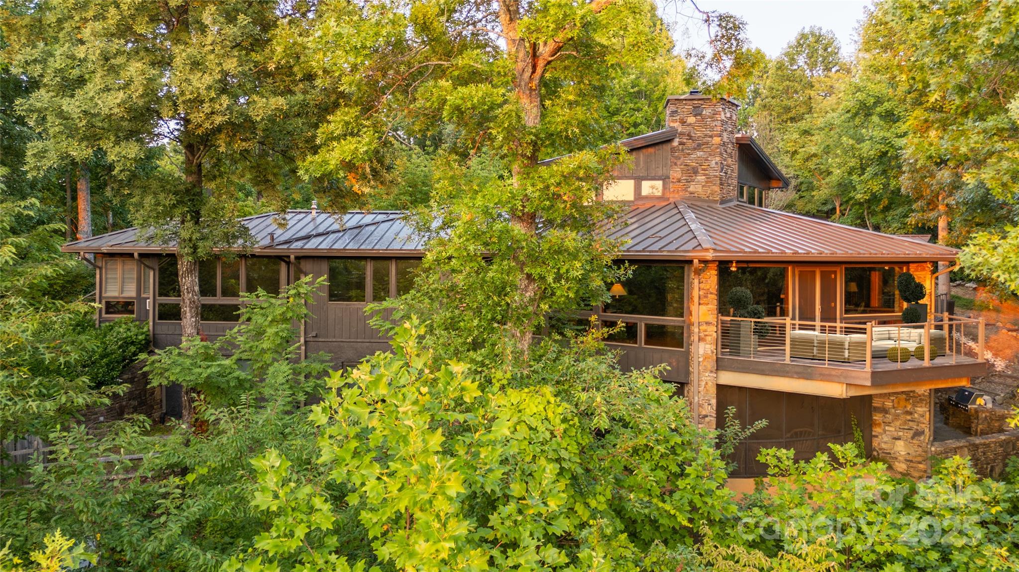 130 Piney Rdg Lane Saluda, NC 28773 - Photo 6 of 48 a front view of a house with a yard