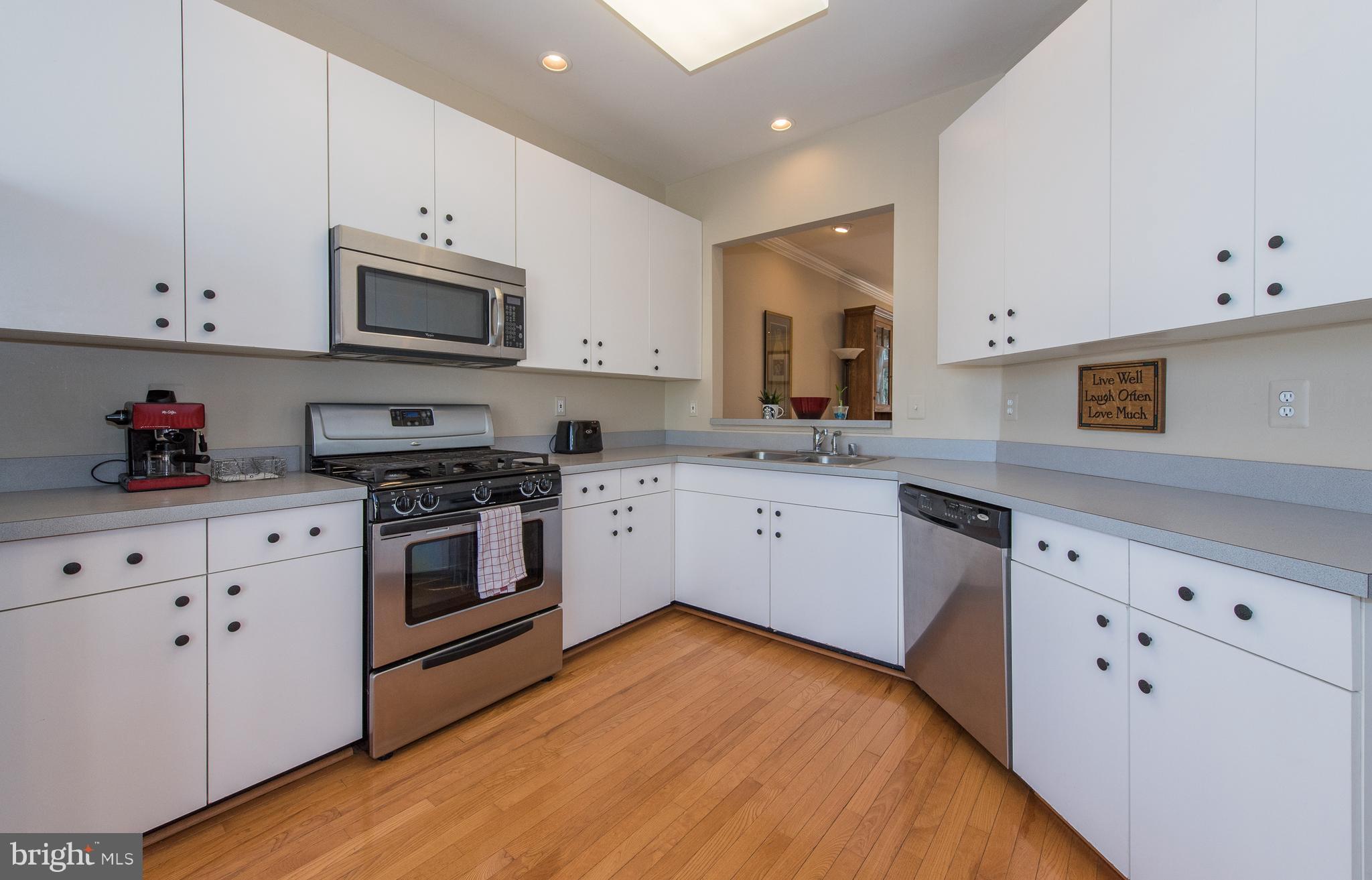 15 Stridesham Court Baltimore, MD 21209 - Photo 13 of 29 Kitchen