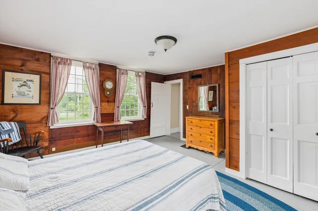 $695,000 | 38 Main Street, Hancock, NH 03449