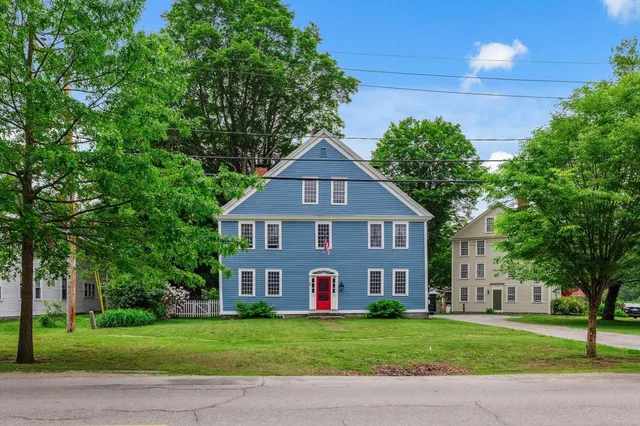 $695,000 | 38 Main Street, Hancock, NH 03449