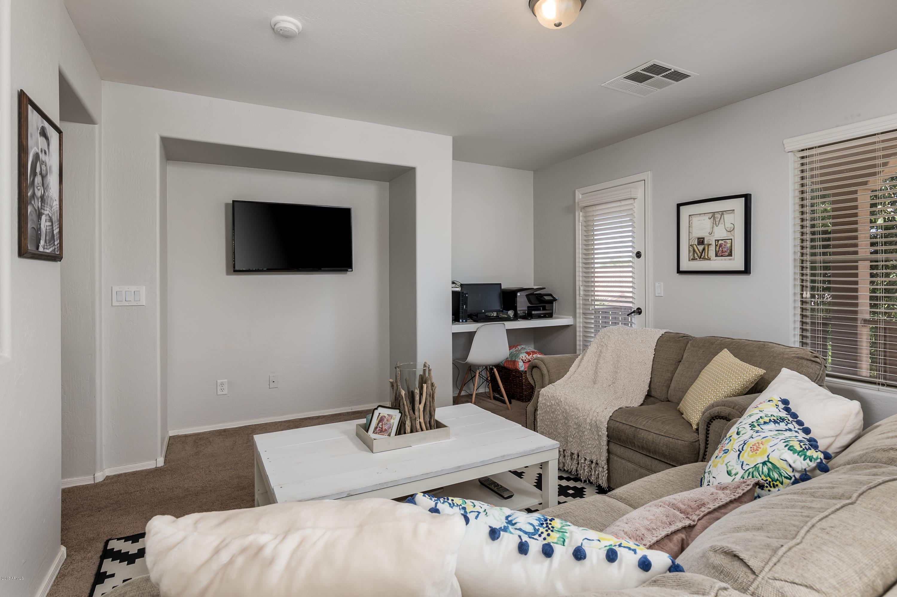 4569 East Del Rio Street Gilbert, AZ 85295 - Photo 18 of 35 4569 E Del Rio St - High Res-25