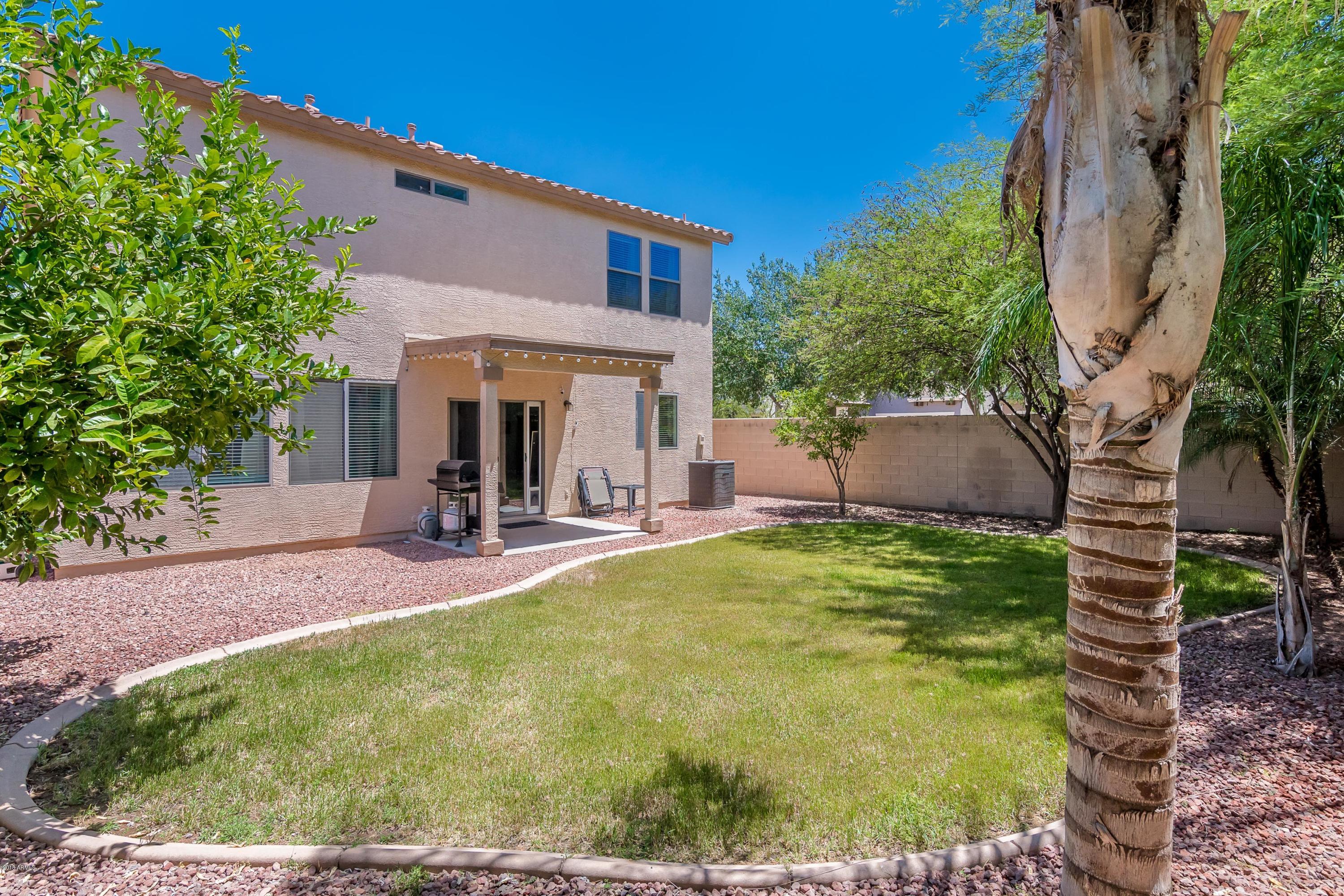 4569 East Del Rio Street Gilbert, AZ 85295 - Photo 33 of 35 4569 E Del Rio St - High Res-43
