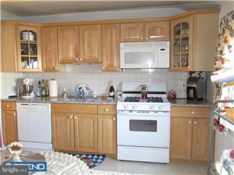 106 Champlain Road Marlton, NJ 08053 - Photo 3 of 12