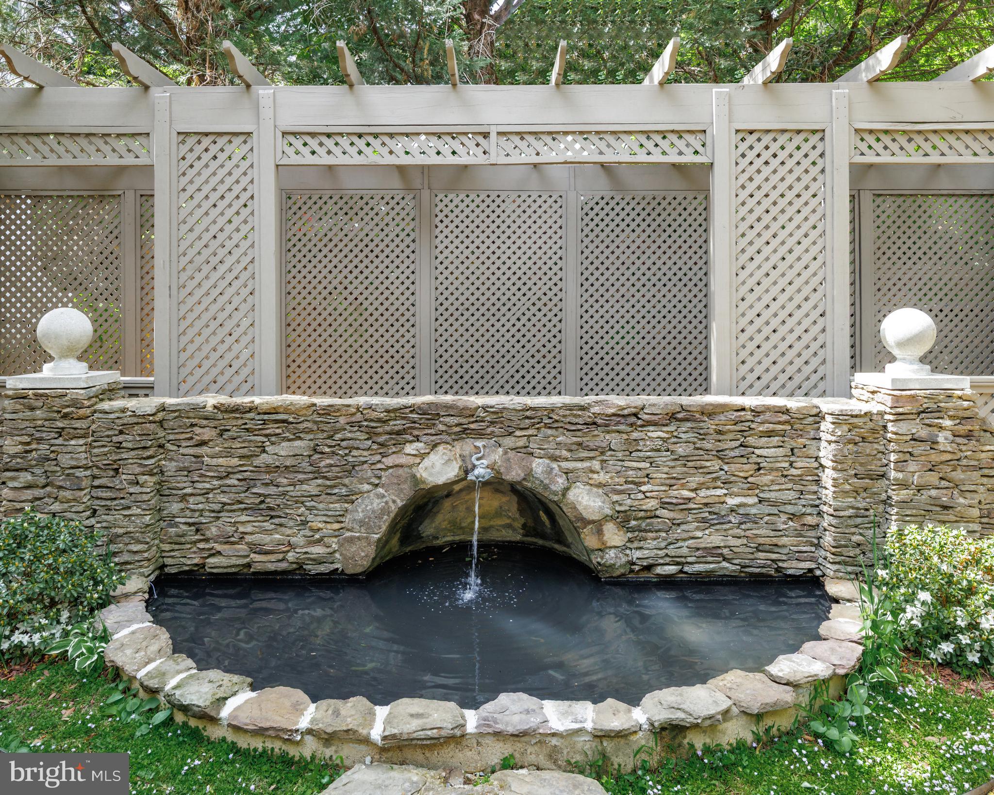 2740 Chain Bridge Road Northwest Washington, DC 20016 - Photo 45 of 50 a view of lake