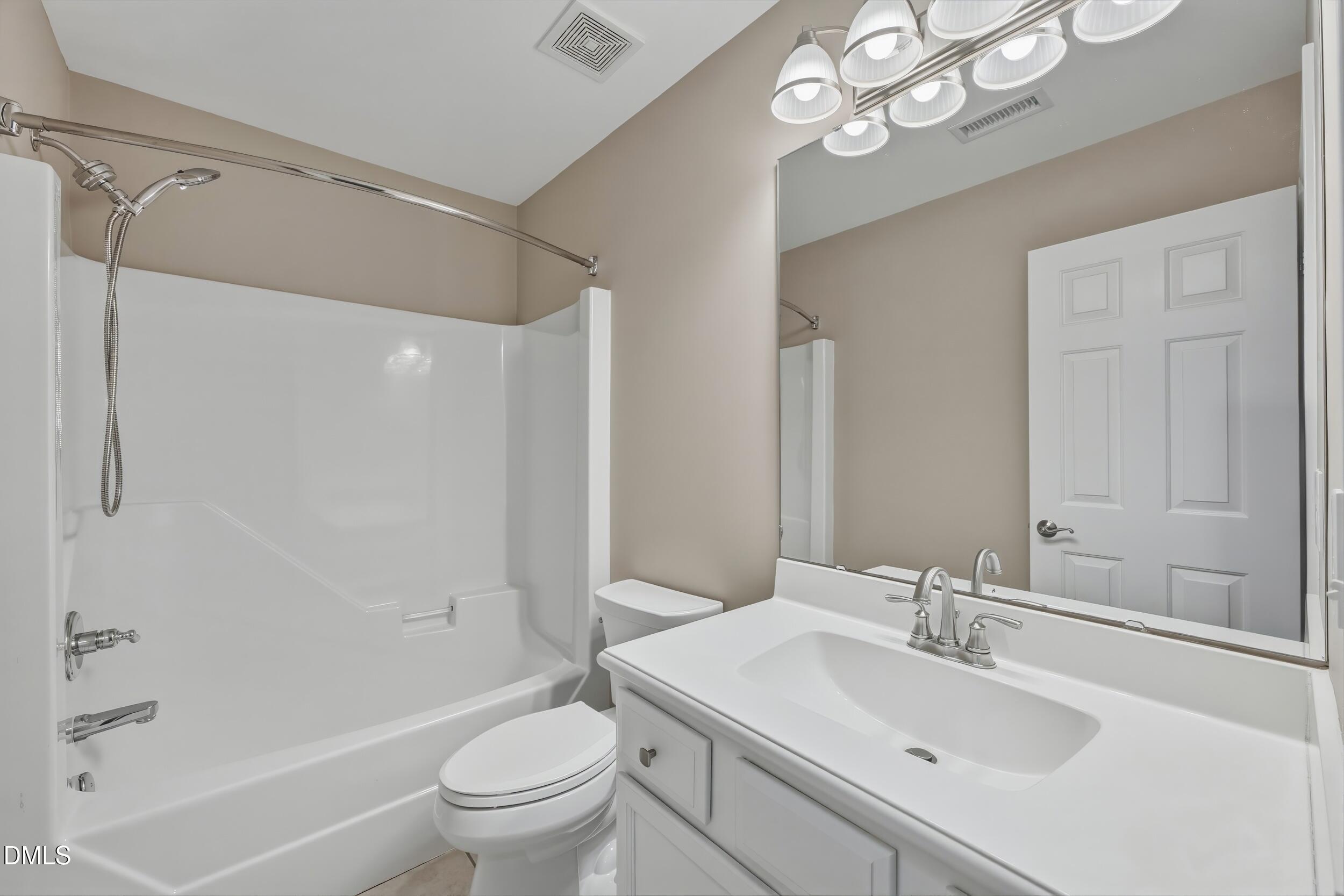 4615 Balance Fox Drive Raleigh, NC 27616 - Photo 27 of 38 23 -4615 balance fox dr, interior
