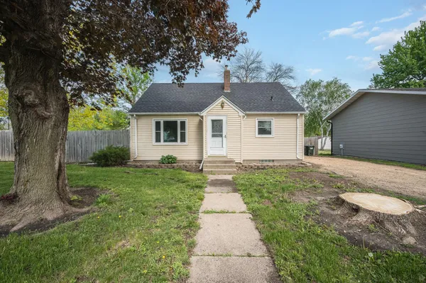 $175,000 | 714 3rd Street North, St. James, MN 56081