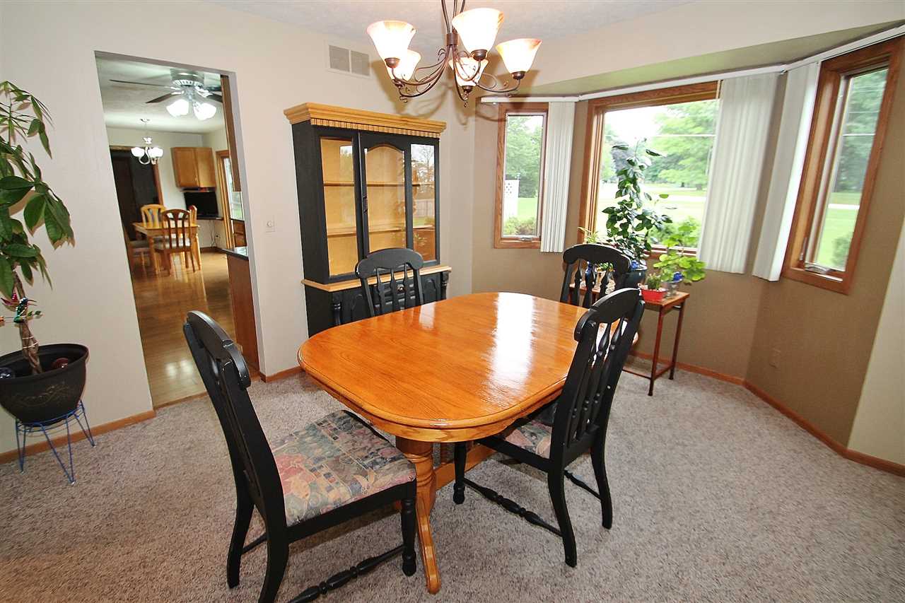 1298 Griggs Road Rockford, IL 61108 - Photo 4 of 25 Gallery Image 4