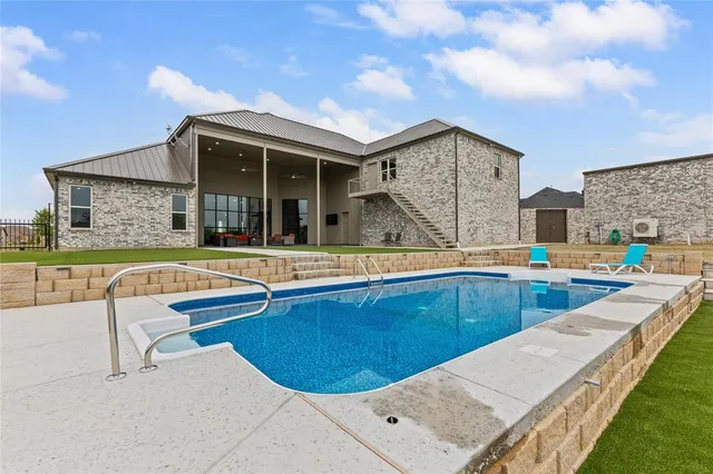 $1,750,000 | 5705 Autumn Trail, Celina, TX 75009