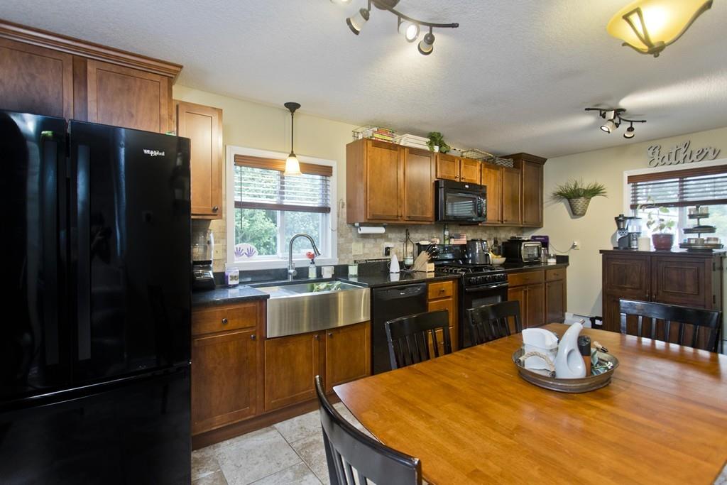 90 Nelson Circle West Springfield, MA 01089 - Photo 16 of 41 Gallery Image 16