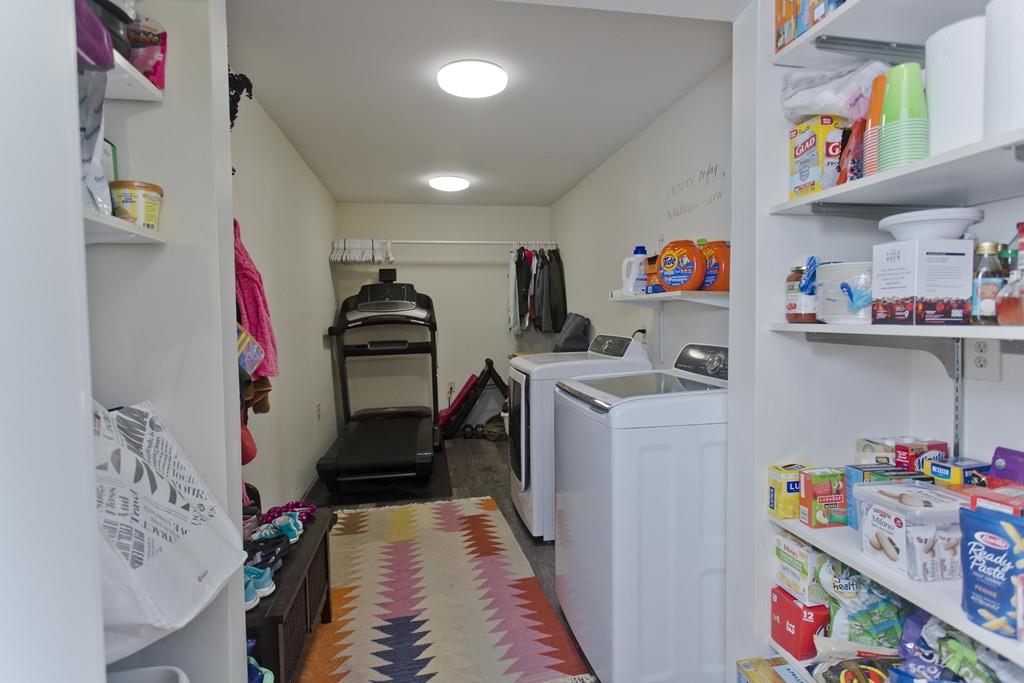 90 Nelson Circle West Springfield, MA 01089 - Photo 34 of 41 Gallery Image 34