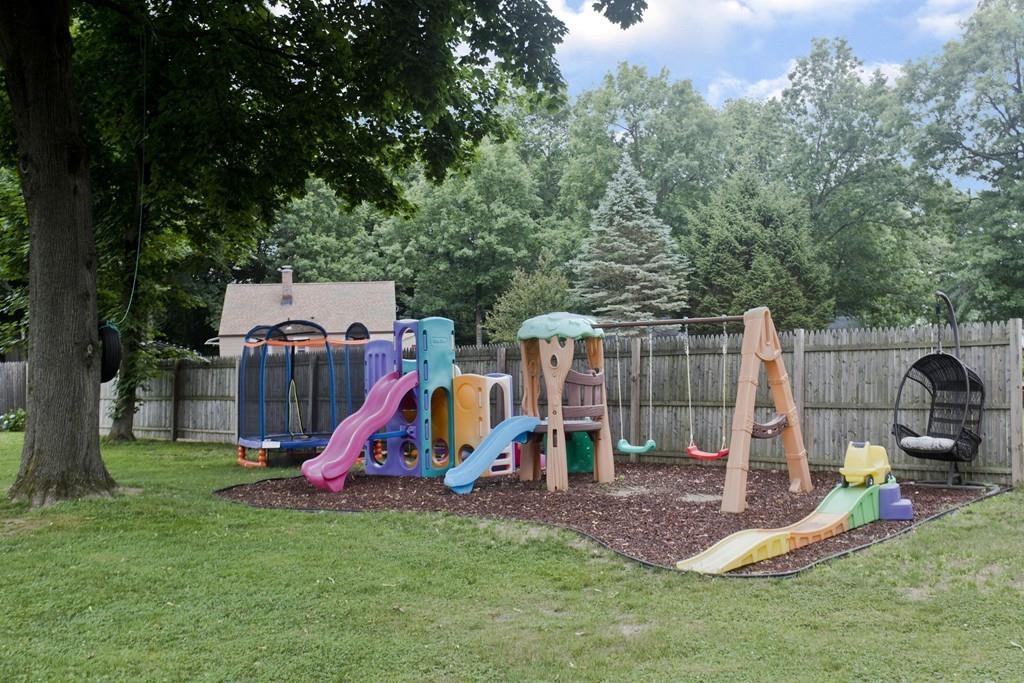 90 Nelson Circle West Springfield, MA 01089 - Photo 39 of 41 Gallery Image 39