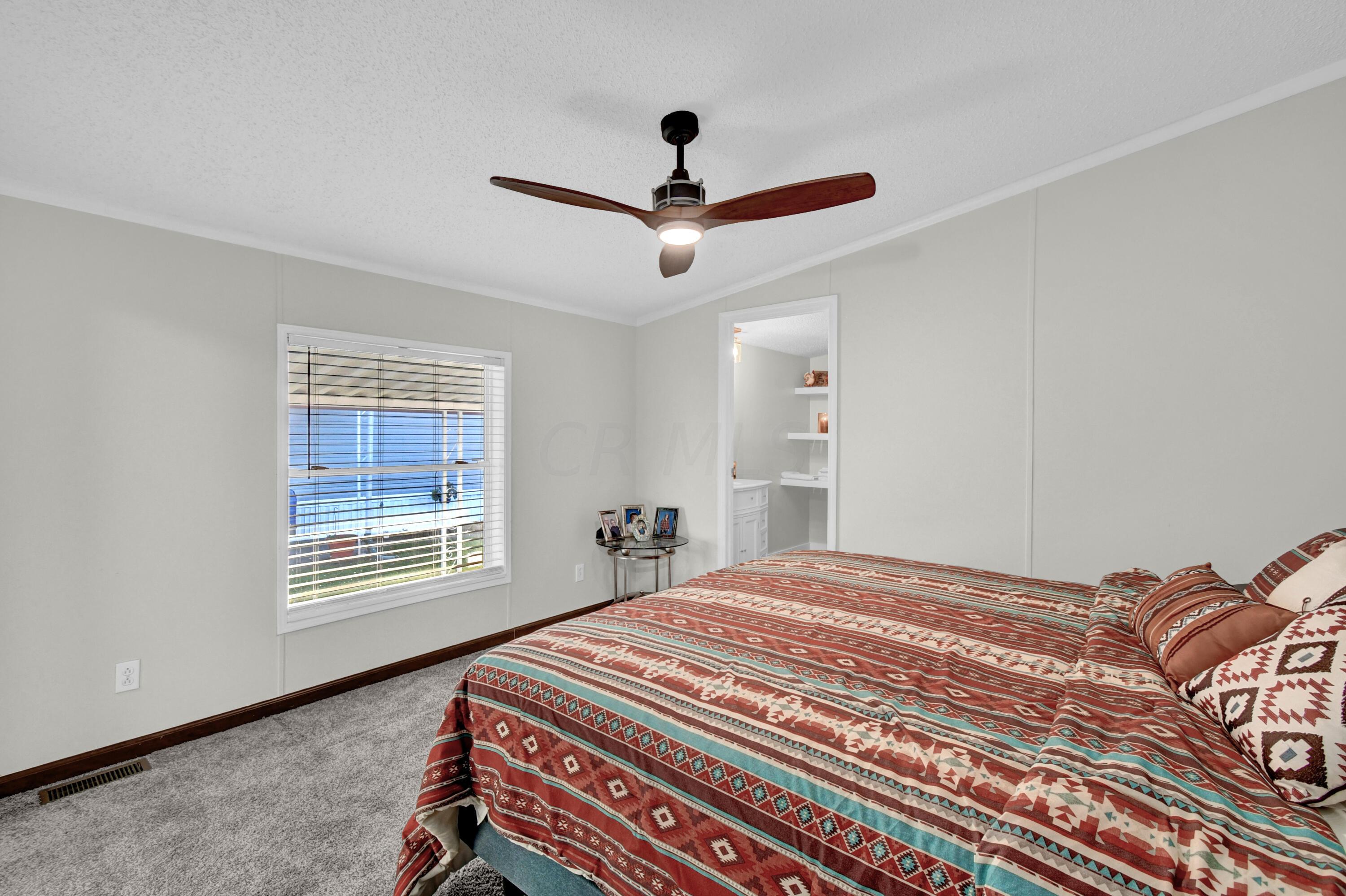 206 Rona Boulevard Pataskala, OH 43062 - Photo 8 of 28 DSC_3072