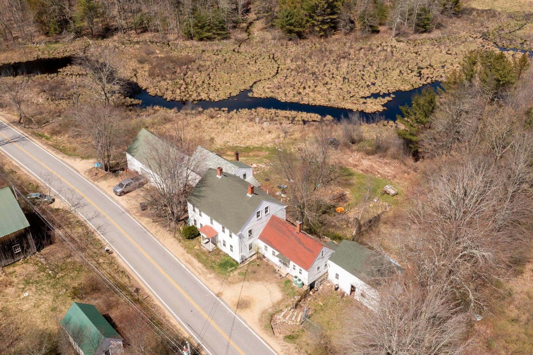 254 Stagecoach Road Barrington, NH 03825 - Photo 4 of 26 Gallery Image 4