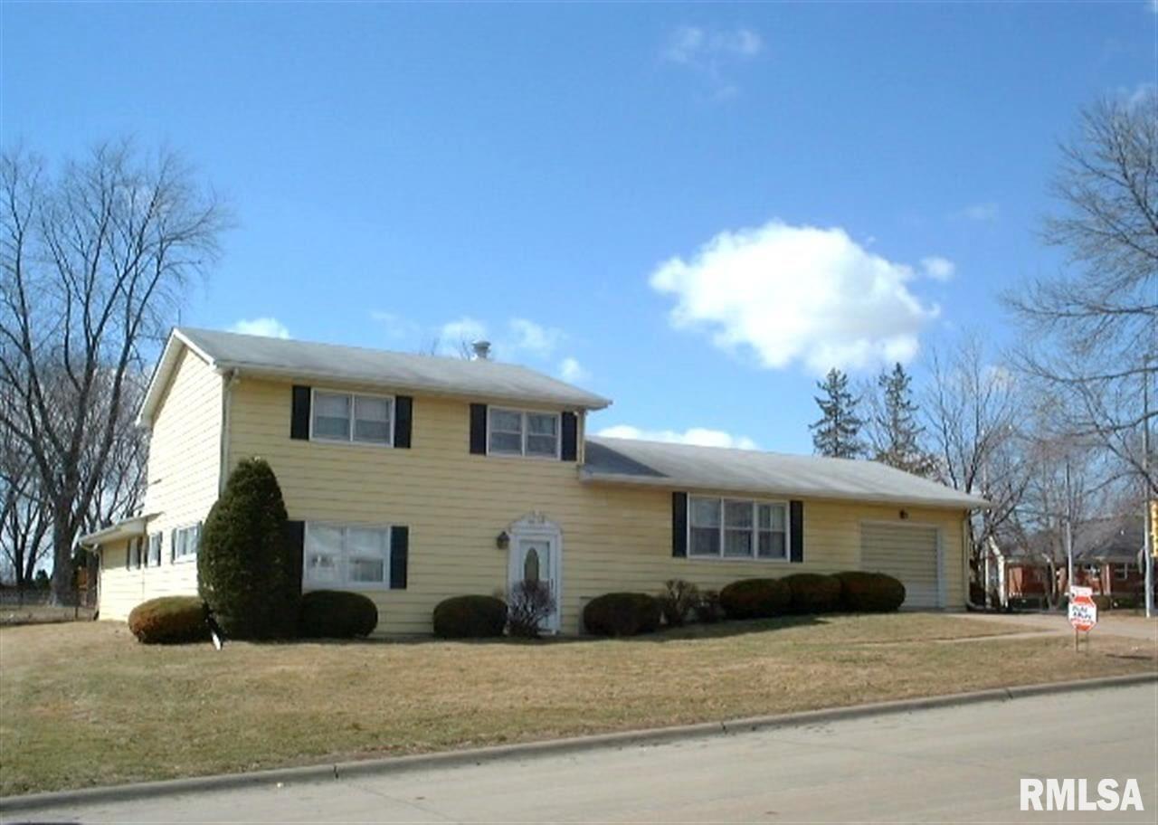 1931 Middle Road Bettendorf, IA 52722 - Photo 16 of 17 Gallery Image 16