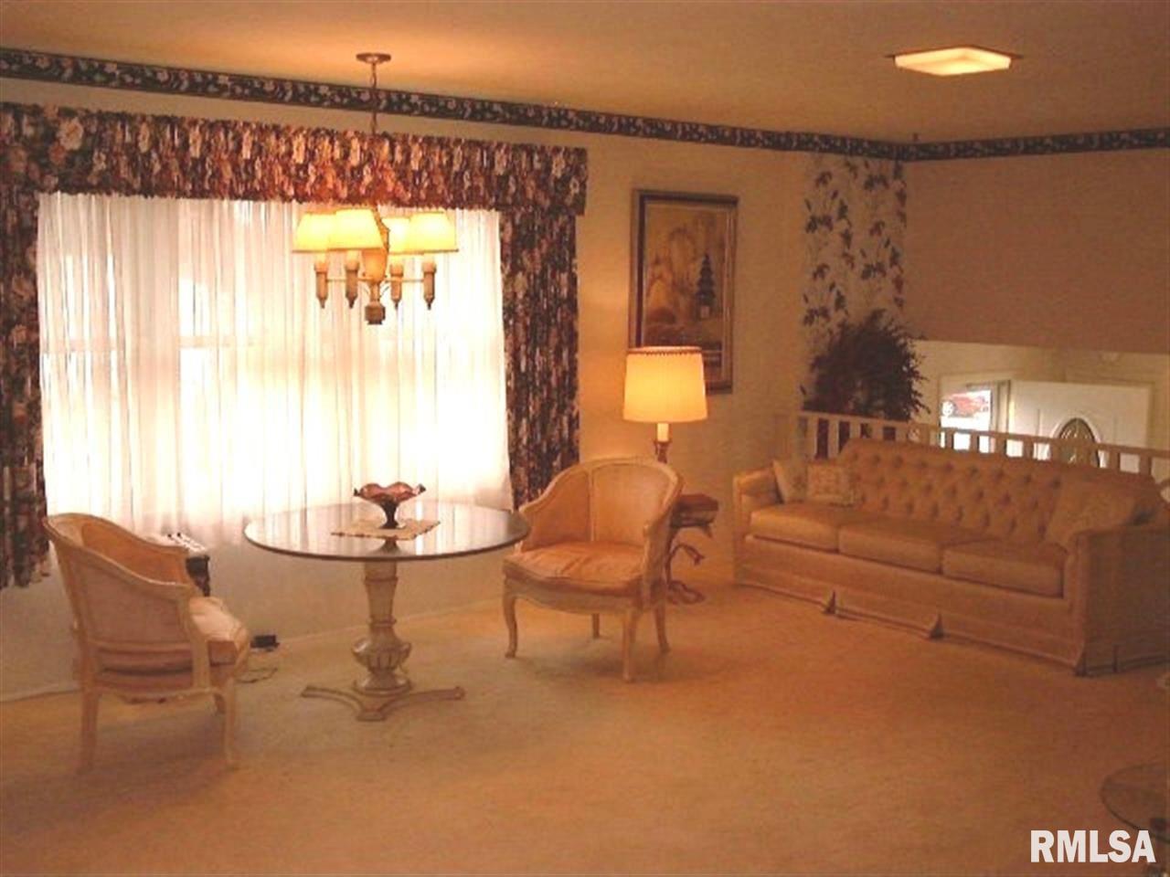 1931 Middle Road Bettendorf, IA 52722 - Photo 4 of 17 Gallery Image 4