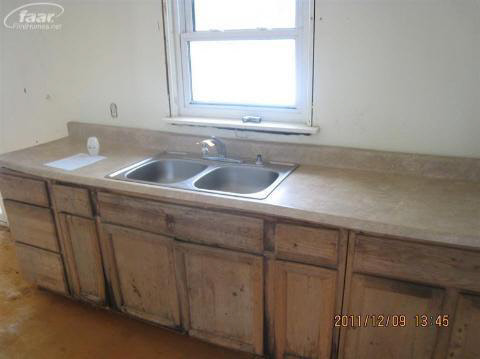 3841 West Lovejoy Road Byron, MI 48418 - Photo 2 of 7 20125496-1.JPG