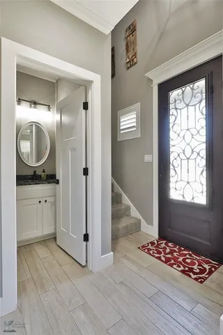 a view of kitchen with washer and dryer