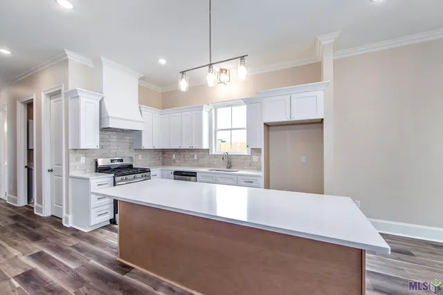 $530,000 | 1313 Rosedown Drive, Thibodaux, LA 70301