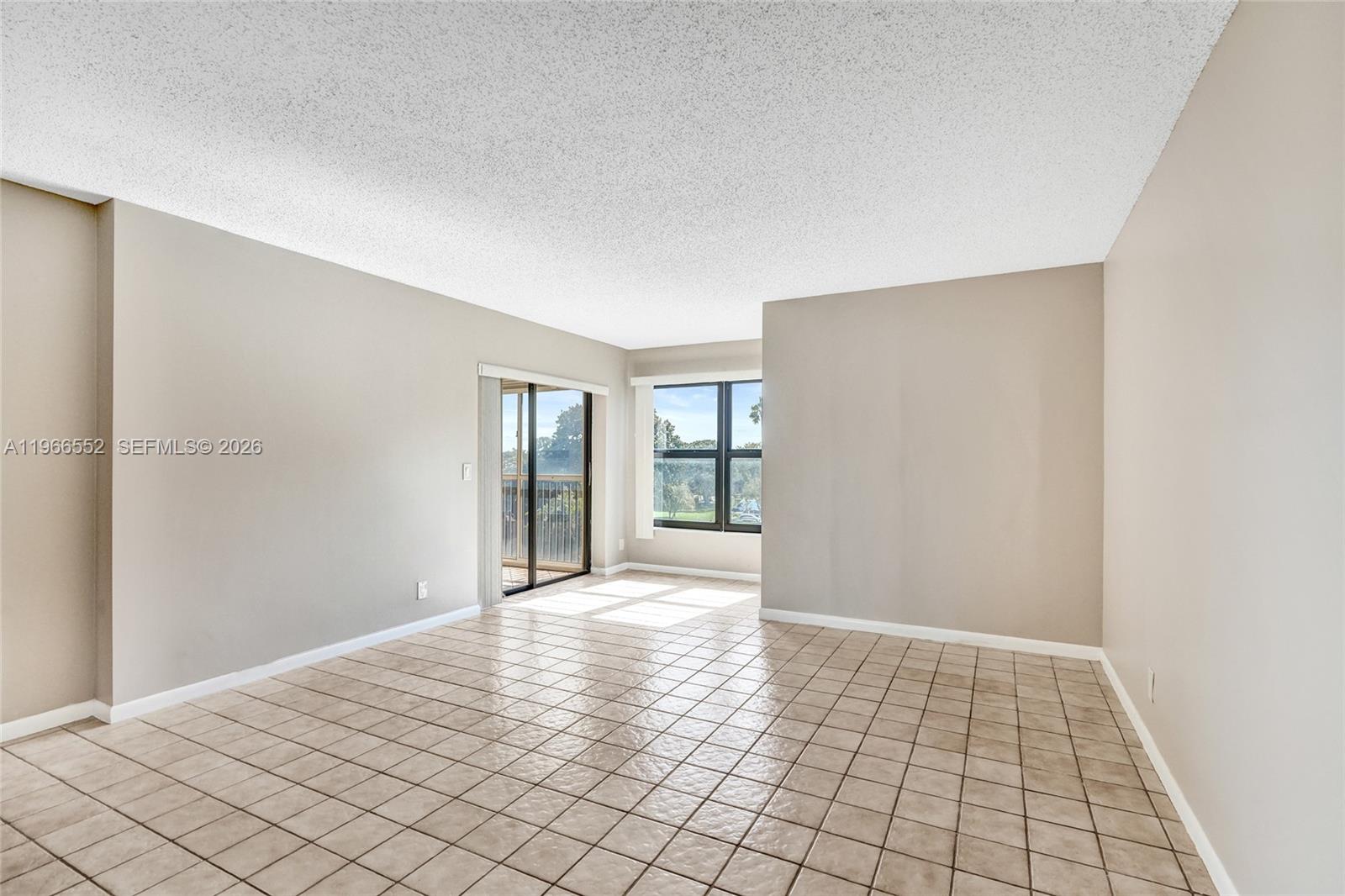 14475 Strathmore Lane, Unit 406 Delray Beach, FL 33446 - Photo 15 of 29