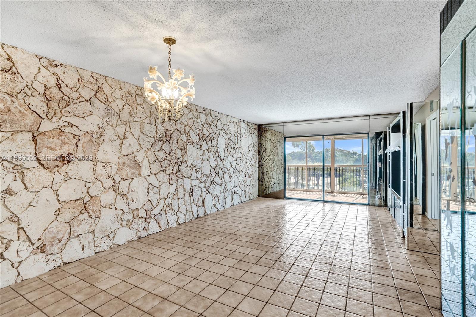 14475 Strathmore Lane, Unit 406 Delray Beach, FL 33446 - Photo 8 of 29