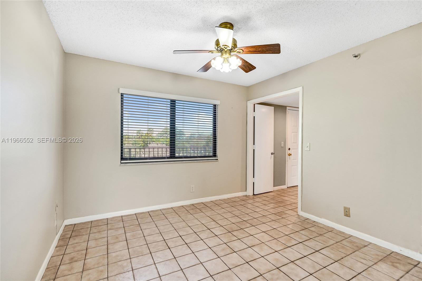 14475 Strathmore Lane, Unit 406 Delray Beach, FL 33446 - Photo 9 of 29
