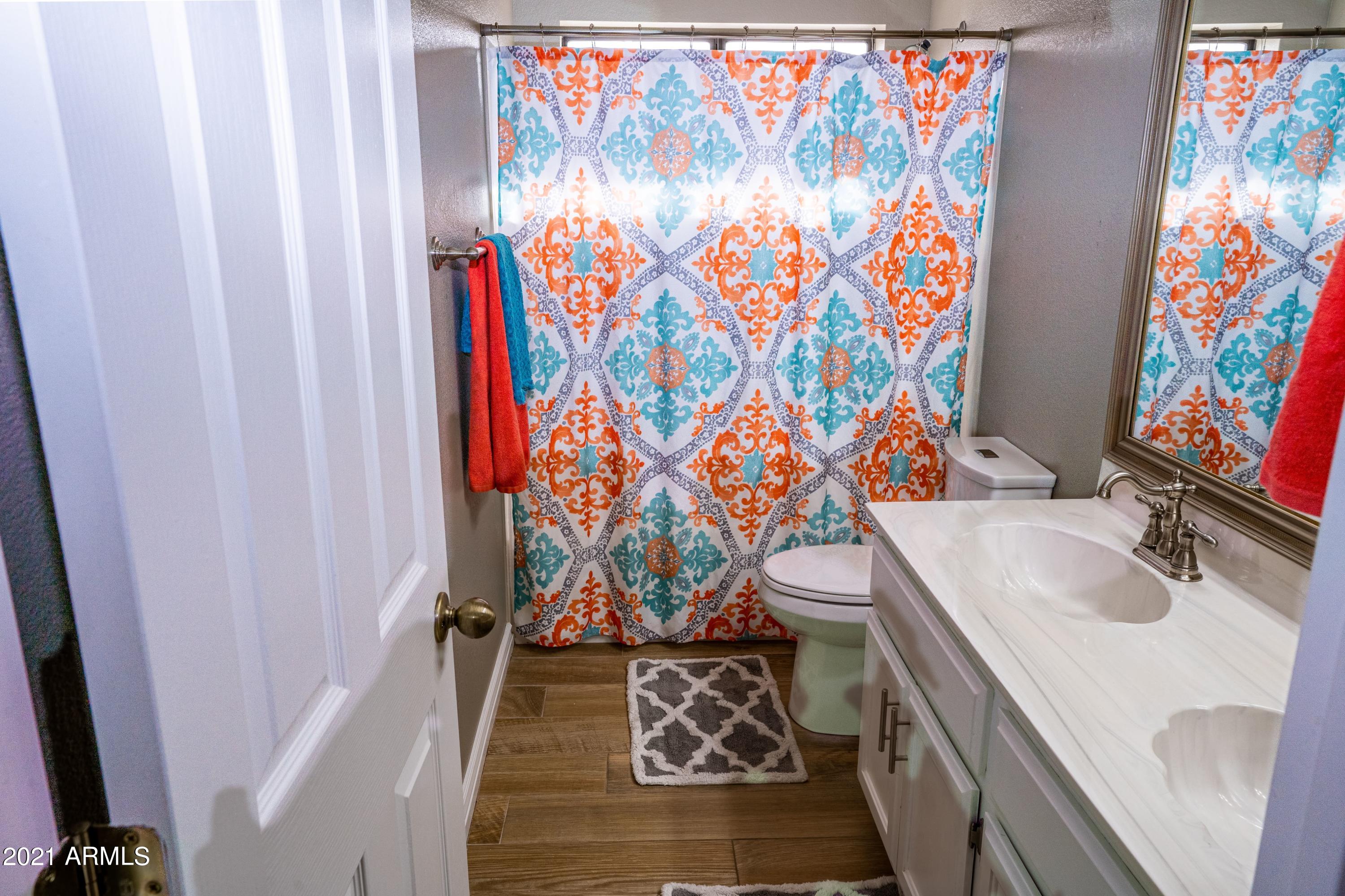 832 North Williams Circle Mesa, AZ 85203 - Photo 19 of 33 Full Bathroom