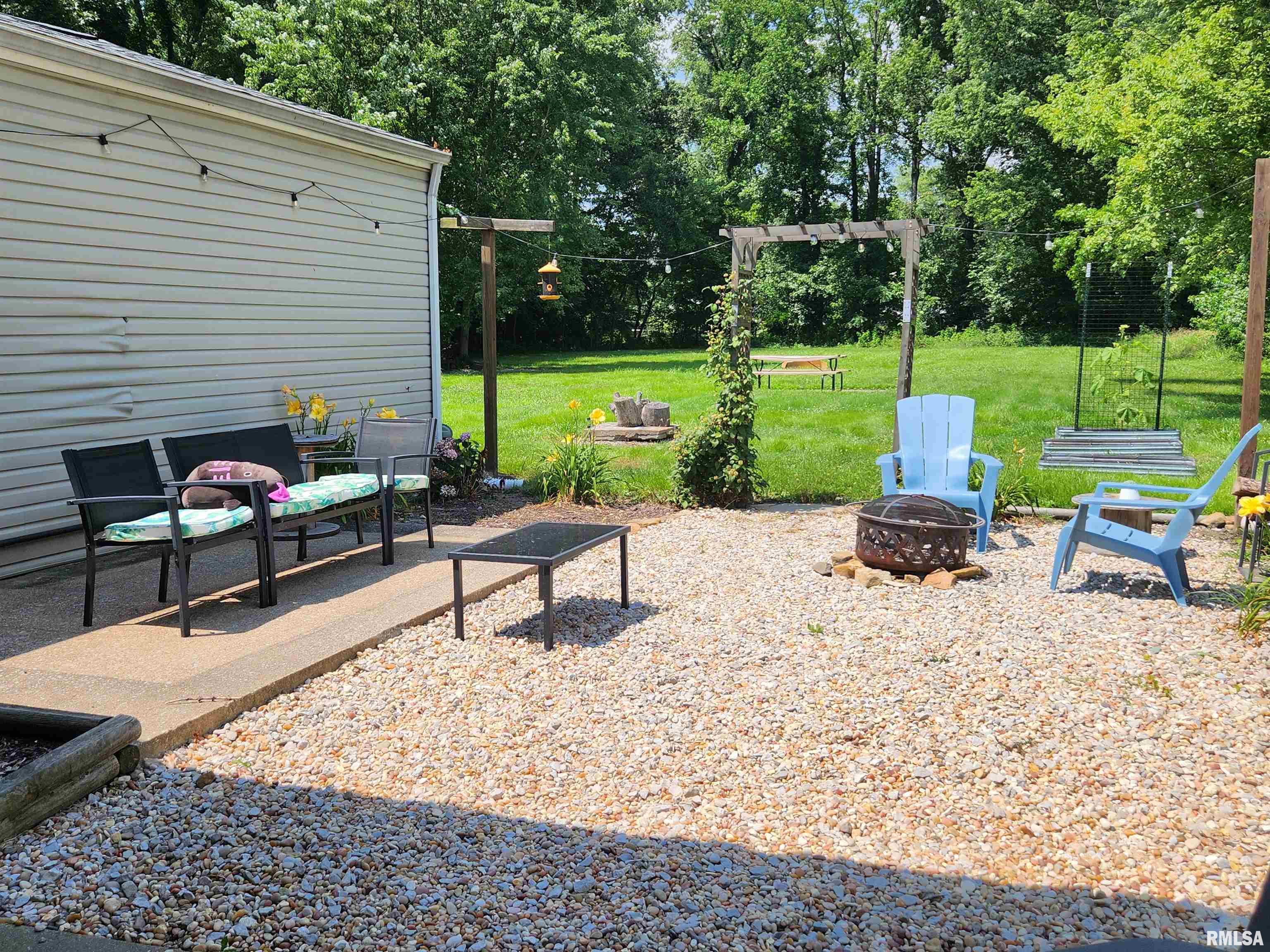 820 Airport Road Mount Vernon, IL 62864 - Photo 14 of 17