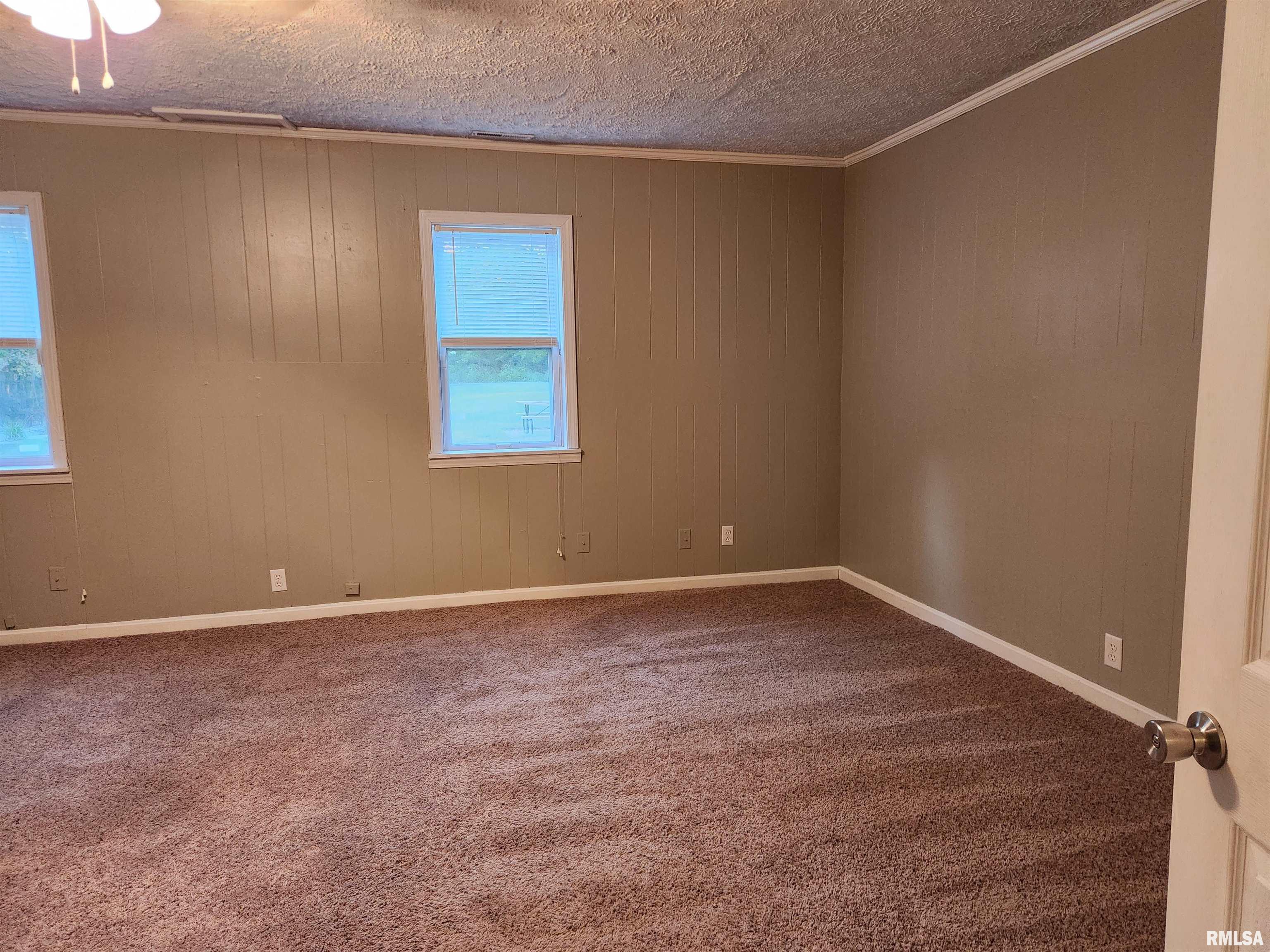 820 Airport Road Mount Vernon, IL 62864 - Photo 5 of 17