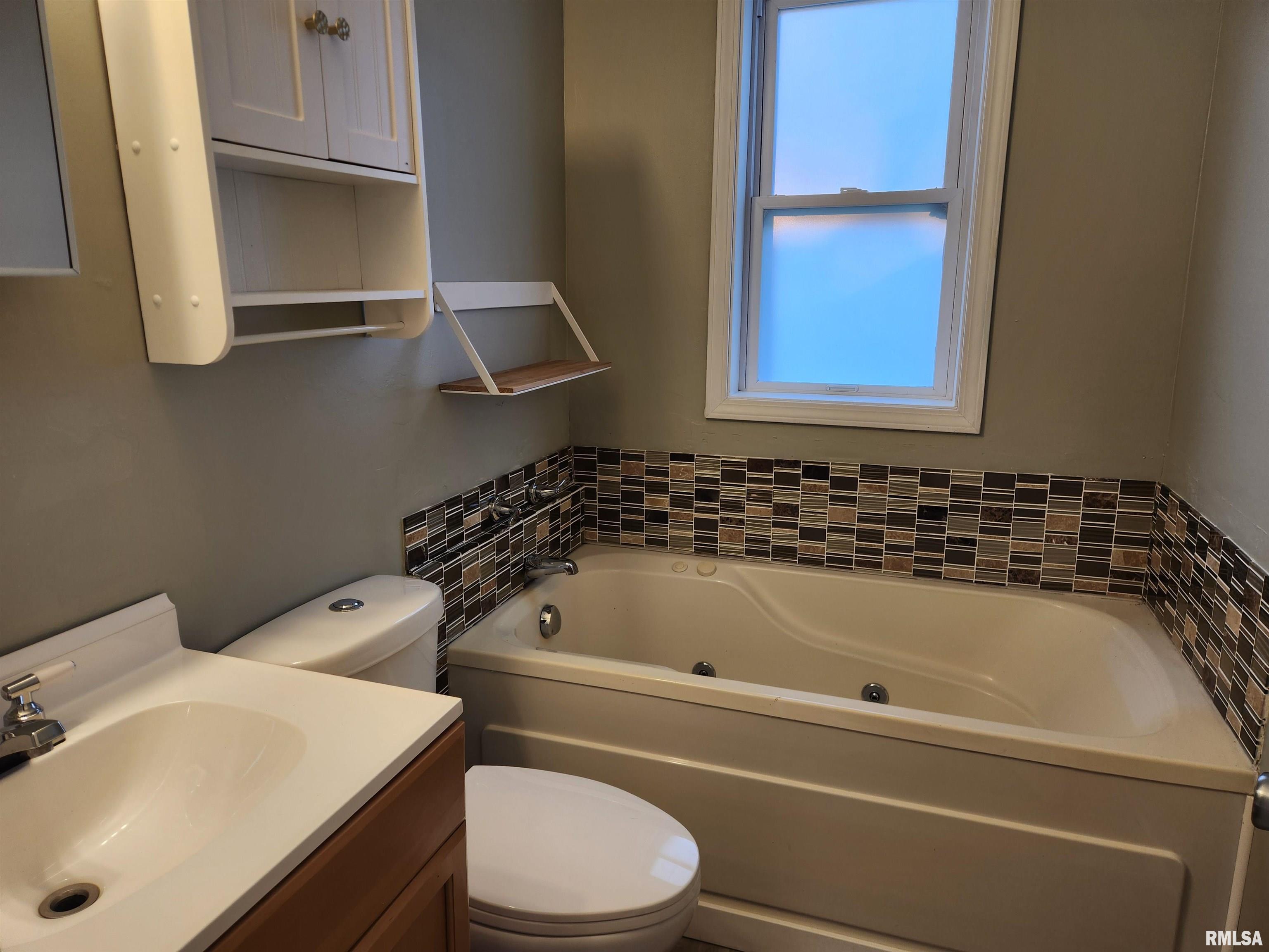 820 Airport Road Mount Vernon, IL 62864 - Photo 10 of 17