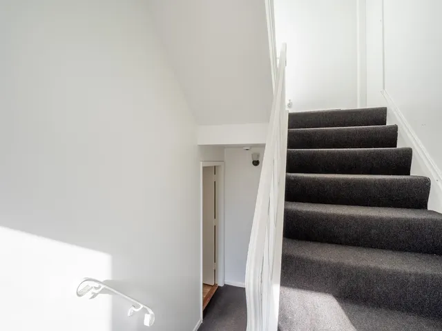 $1,200,000 | 9606 Golf Terrace, Des Plaines, IL 60016