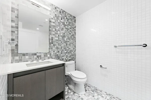$25,000 | 15 Morris Avenue, Unit 317, Long Branch, NJ 07740