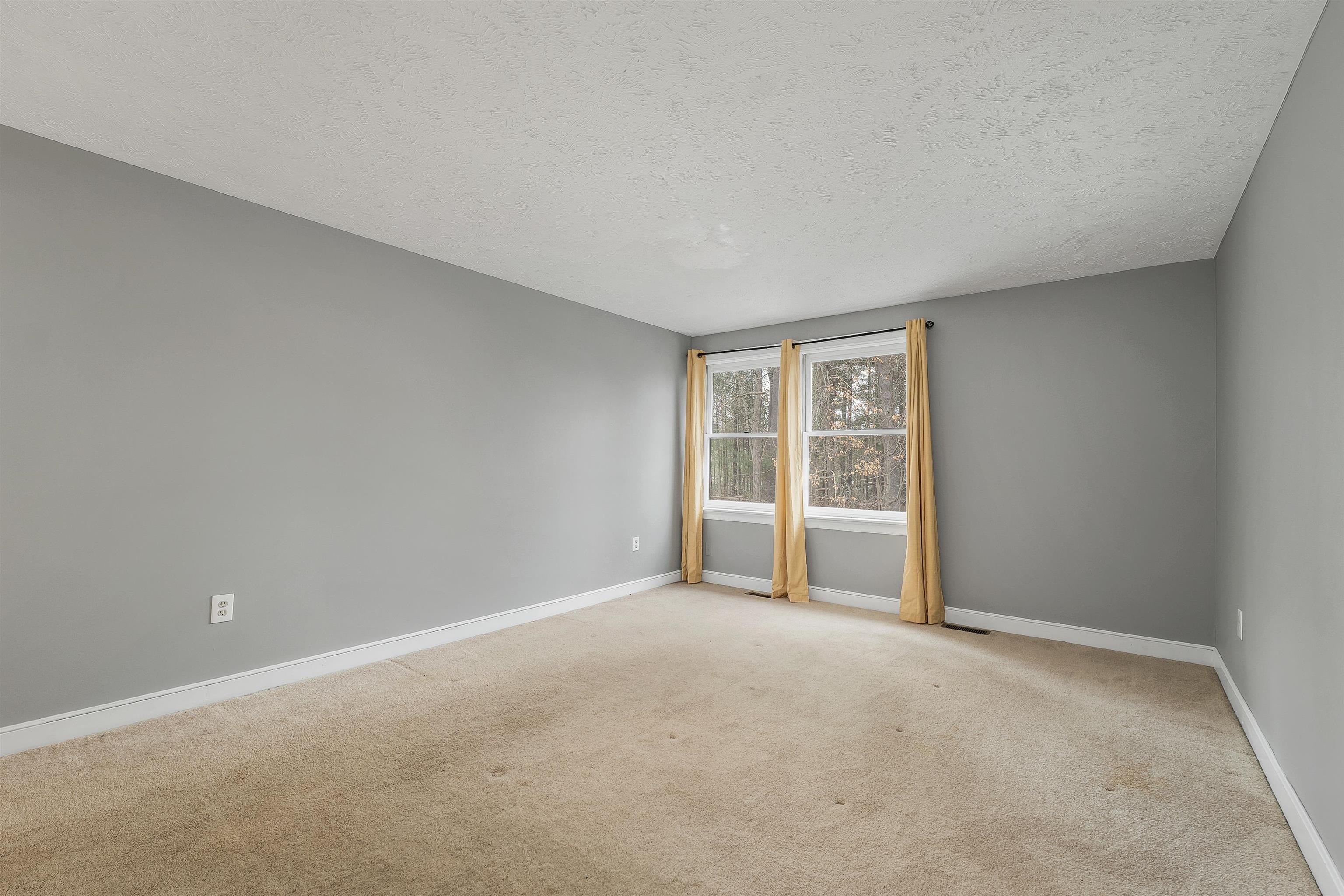 4 Kingston Way, Unit A Hudson, NH 03051 - Photo 18 of 27