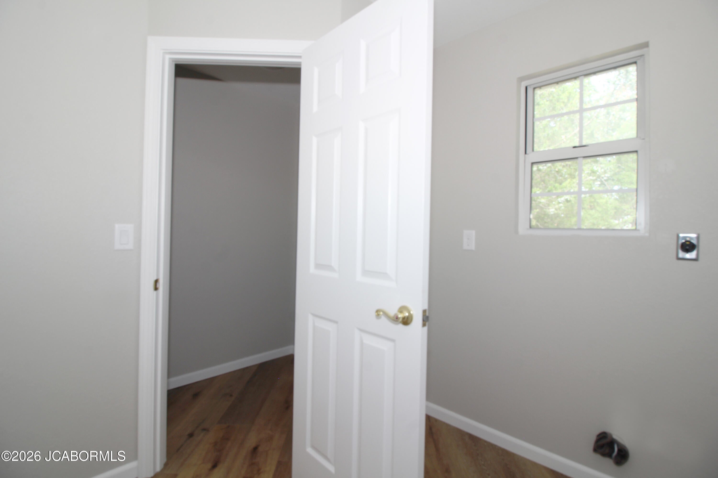 615 Cherokee Road Lake Ozark, MO 65049 - Photo 18 of 30 Gallery Image 18
