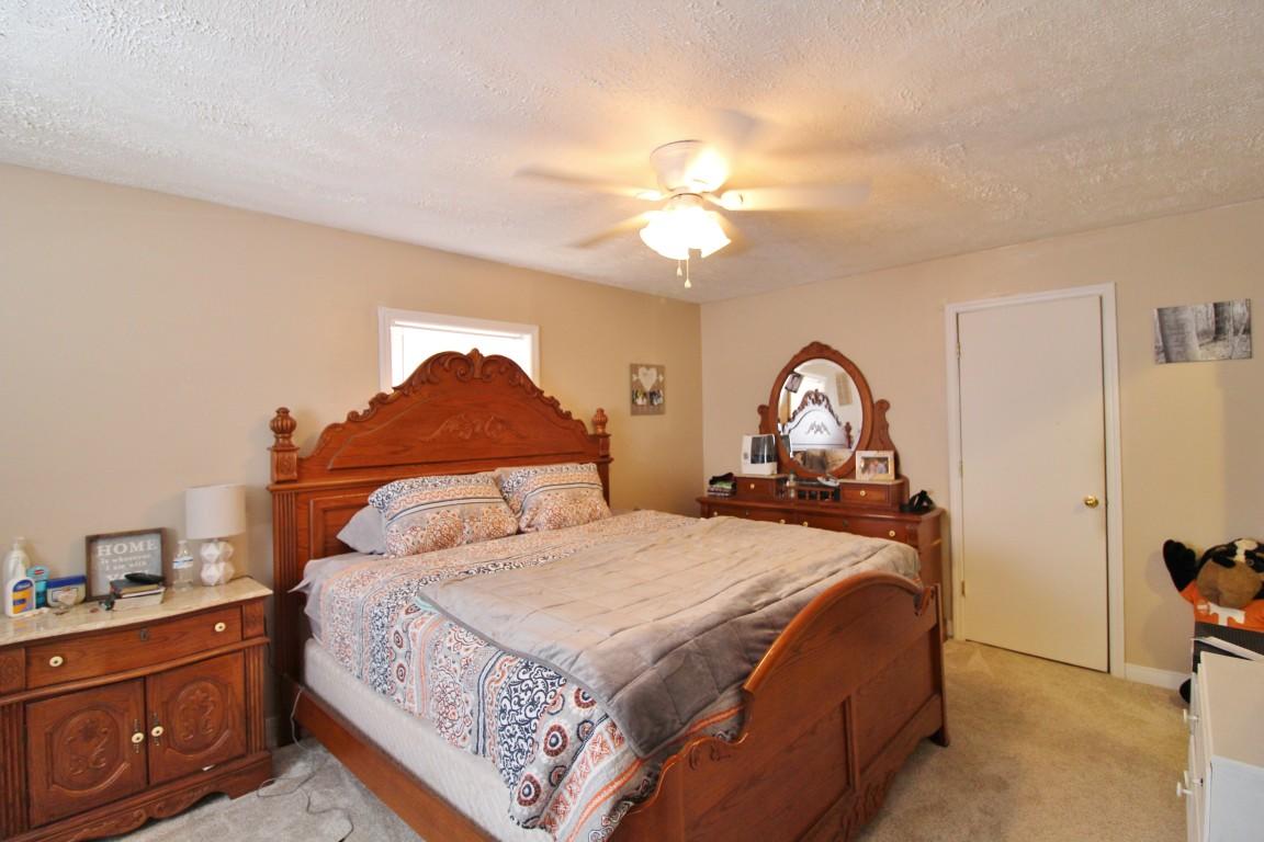 1170 Peakland Road Decatur, TN 37322 - Photo 18 of 38 IMG_3290 (Medium)