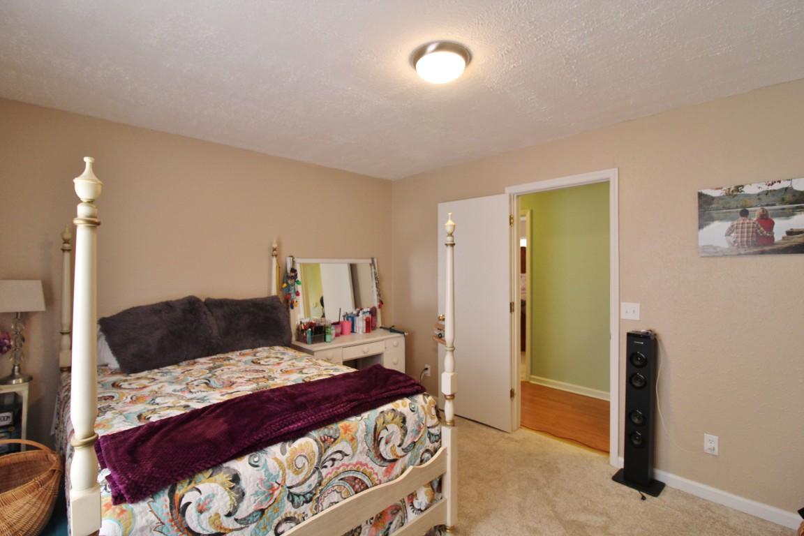 1170 Peakland Road Decatur, TN 37322 - Photo 26 of 38 IMG_3275 (Medium)