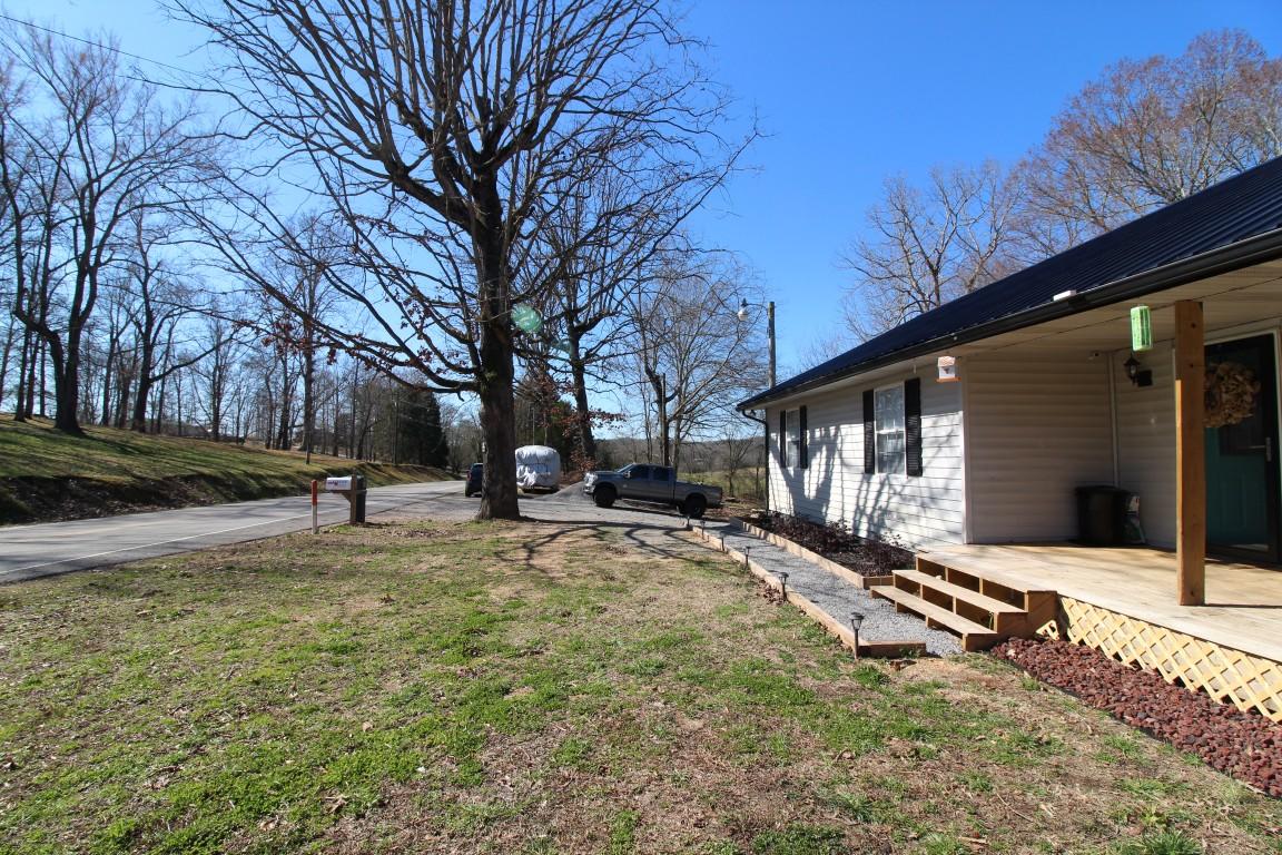 1170 Peakland Road Decatur, TN 37322 - Photo 35 of 38 IMG_3265 (Medium)