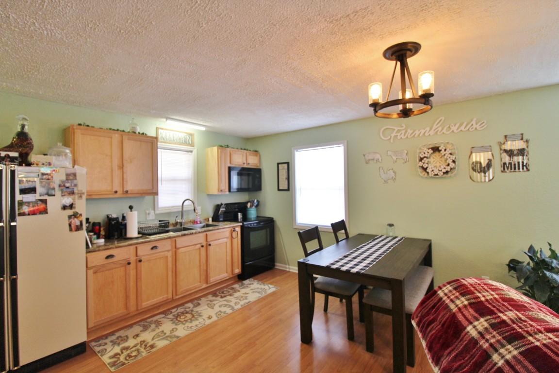 1170 Peakland Road Decatur, TN 37322 - Photo 7 of 38 IMG_3298 (Medium)