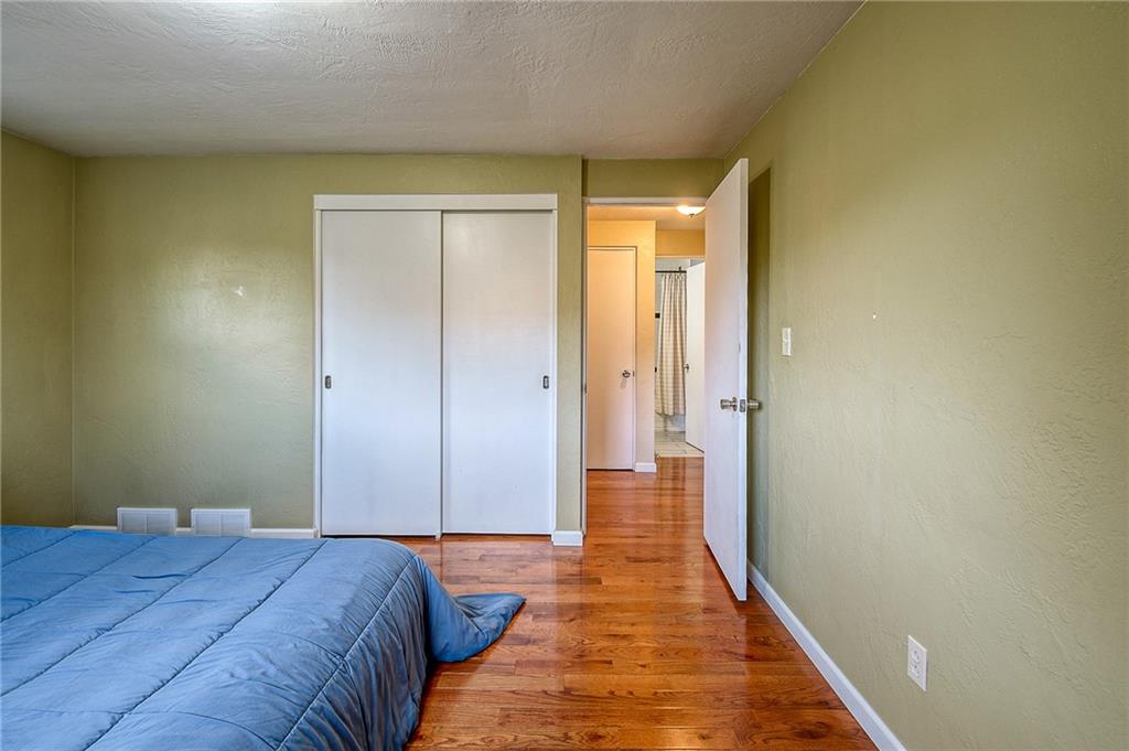 102 Oakglen Road Pittsburgh, PA 15237 - Photo 11 of 24 Gallery Image 11